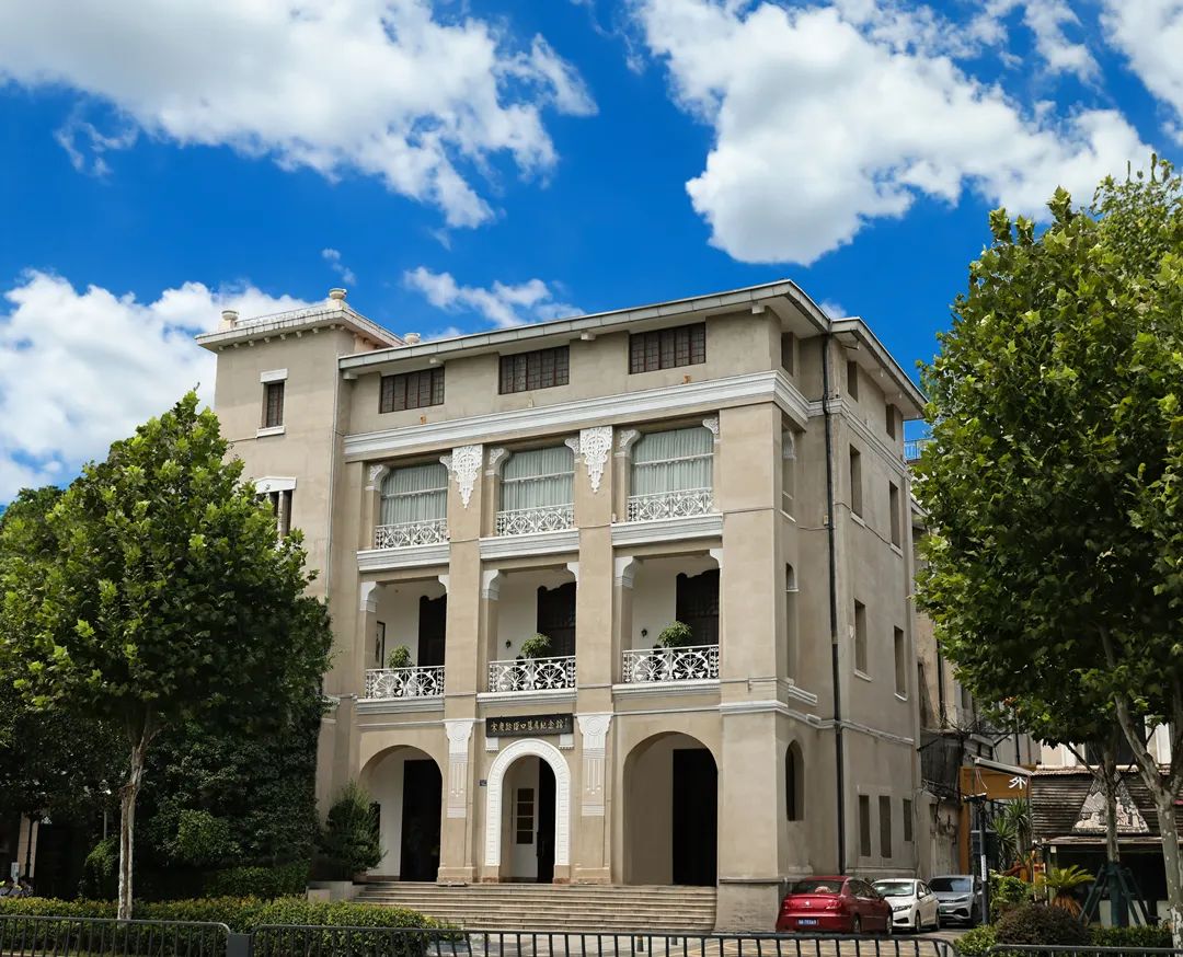 1695893237825768.jpg 1695893237825768.jpg