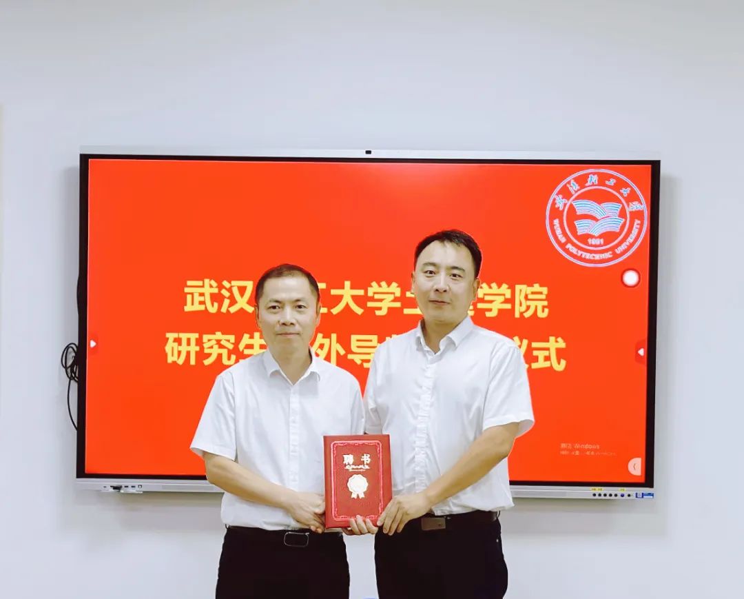 1695894332157767.jpg 1695894332157767.jpg