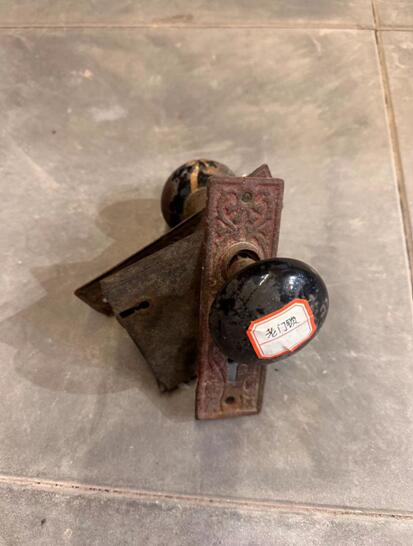 1713260806175502.jpg 03.jpg