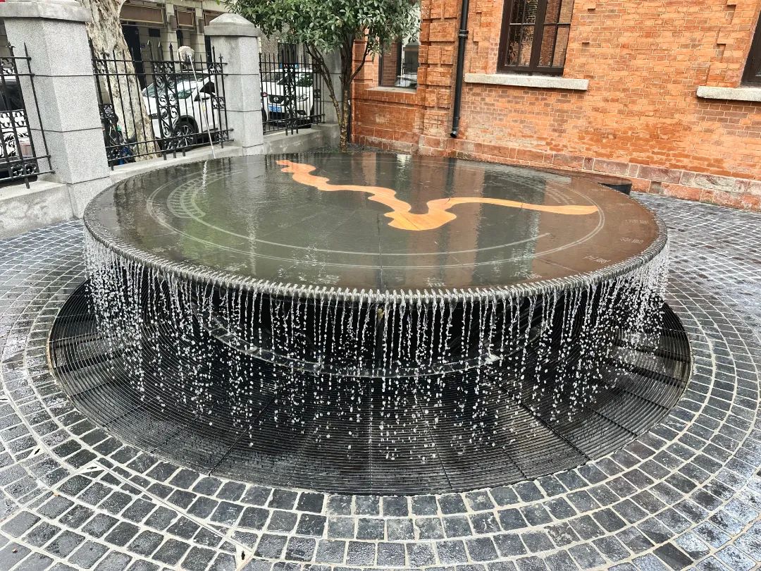 1733371259150221.jpg 638f9190bbc8e621834e29513df9df68.jpg