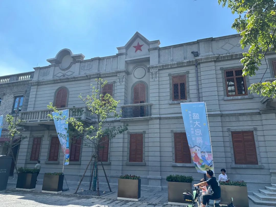 1734058433106904.jpg 4484d291a9214cfd9b9c6380db8c6aa0.jpg