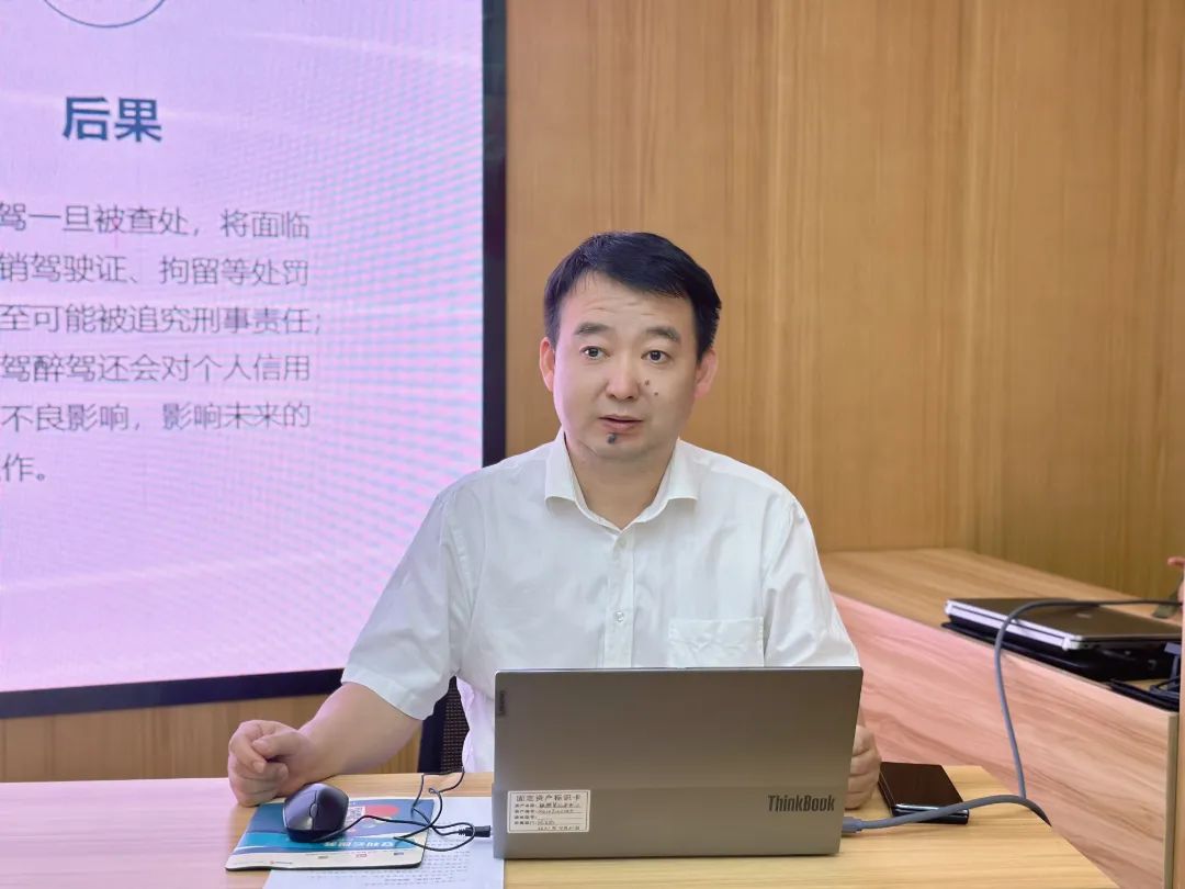 1734061255187832.jpg 12f9b7436070ddef7c2f3e52c0fe4ae4.jpg