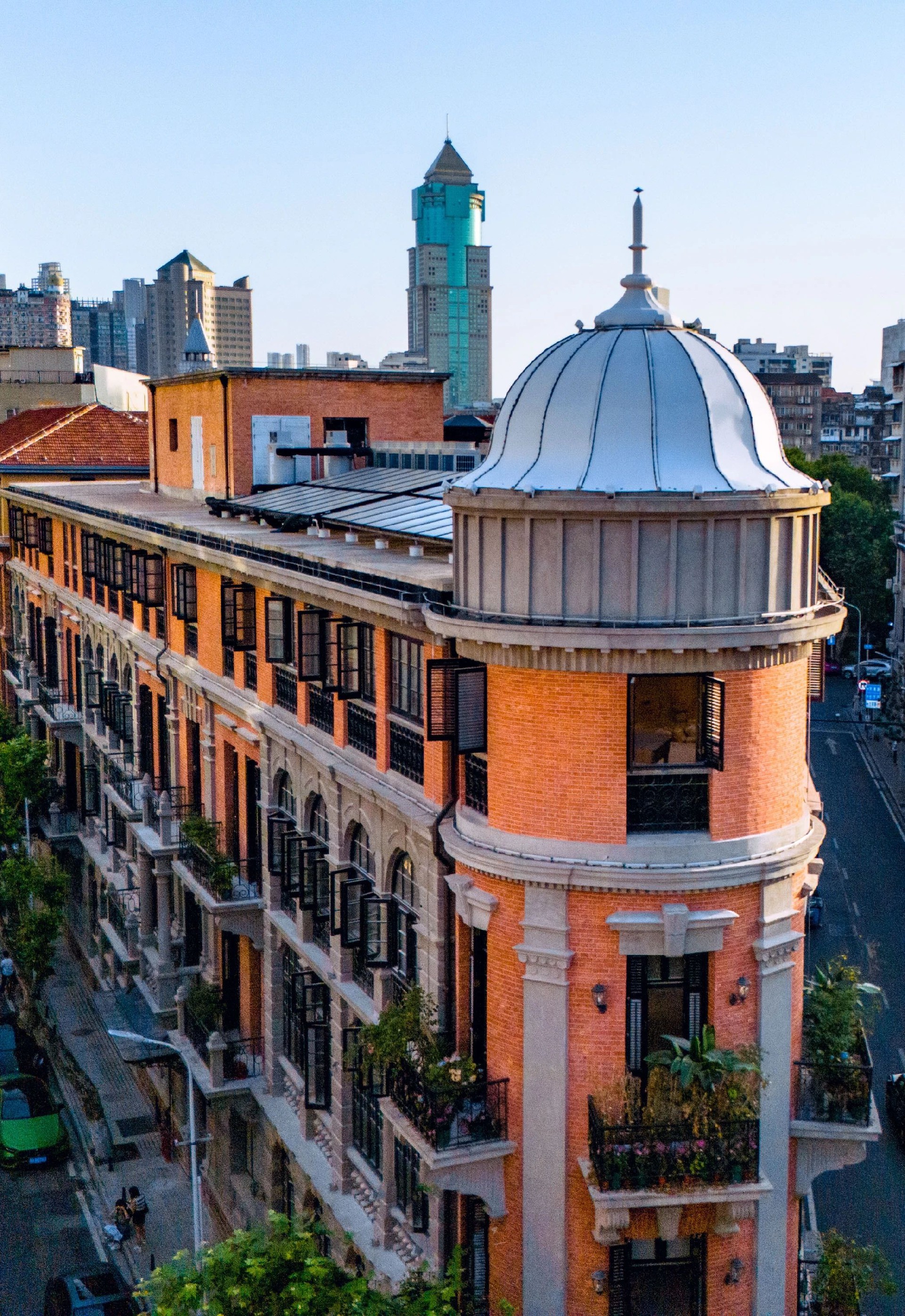 1734077230900190.jpg 1734077230900190.jpg