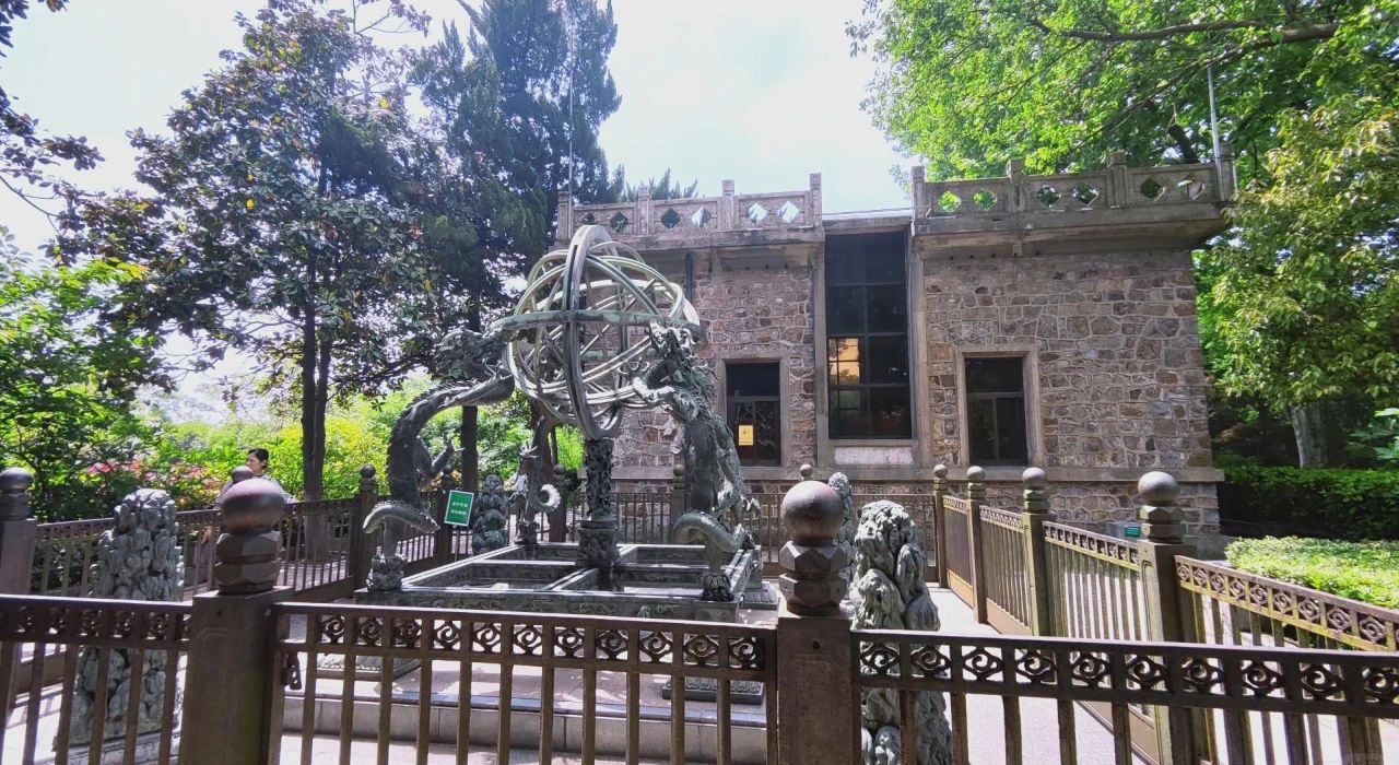 1742808475325533.jpg 1742808475325533.jpg